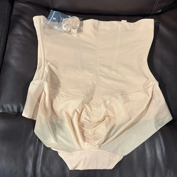 Honeylove Tan Shapewear - Picture 6 of 8